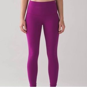 LuLu Lemon fuscia high waisted yoga pants